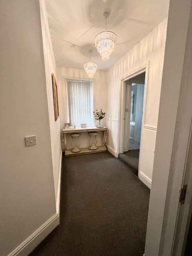 Large Luxury Apartment Blackpool Exterior foto