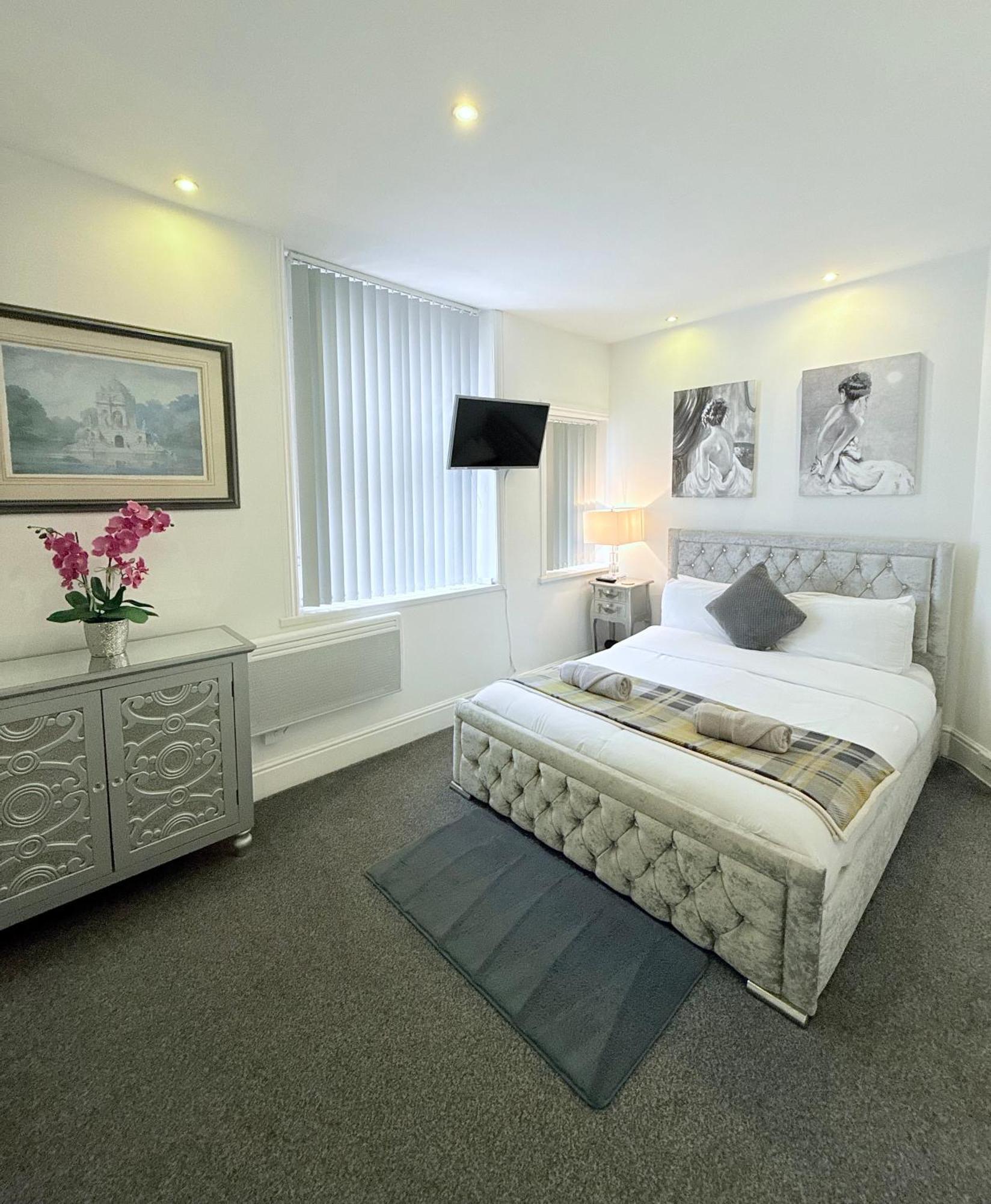 Large Luxury Apartment Blackpool Exterior foto